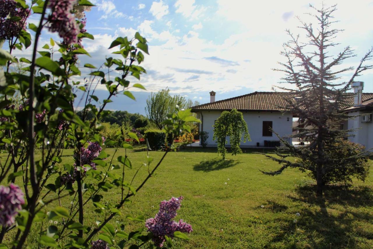 A Cjase Di Sandra Moruzzo Exterior photo